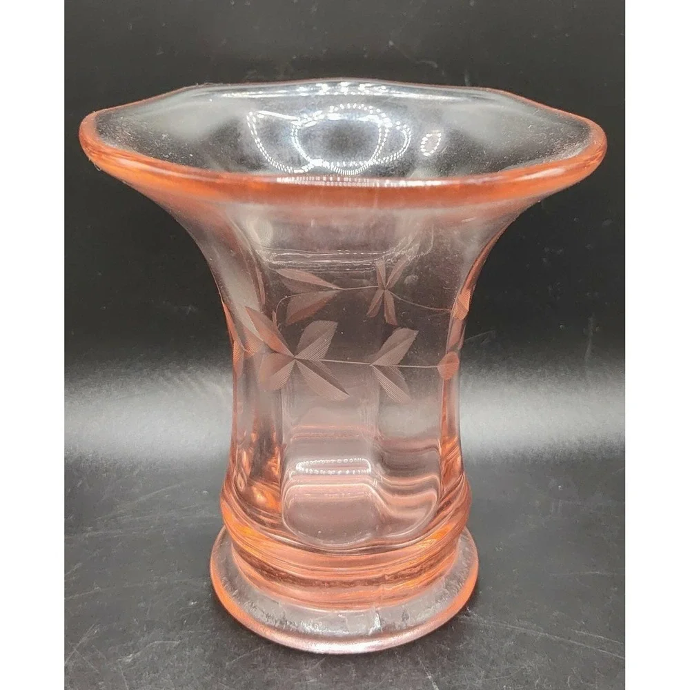 Vintage Shirt Etched Glass Trumpet Vase Pink4.25